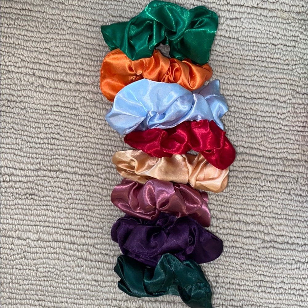 8 Silk Scrunchies